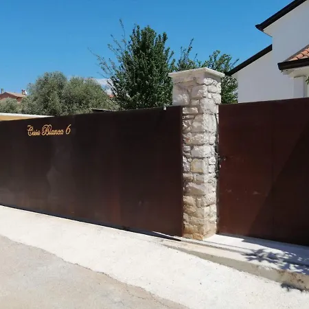 Casa Bianca 6 *