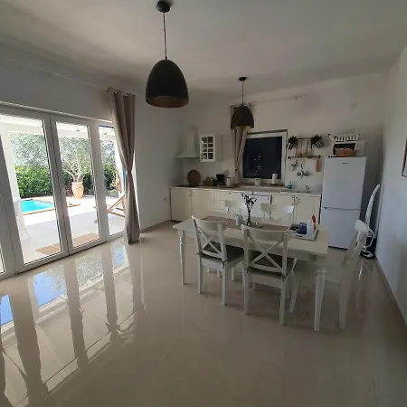 Casa Bianca 6 Vilanija