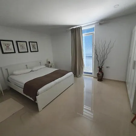 Casa Bianca 6 Villa Vilanija